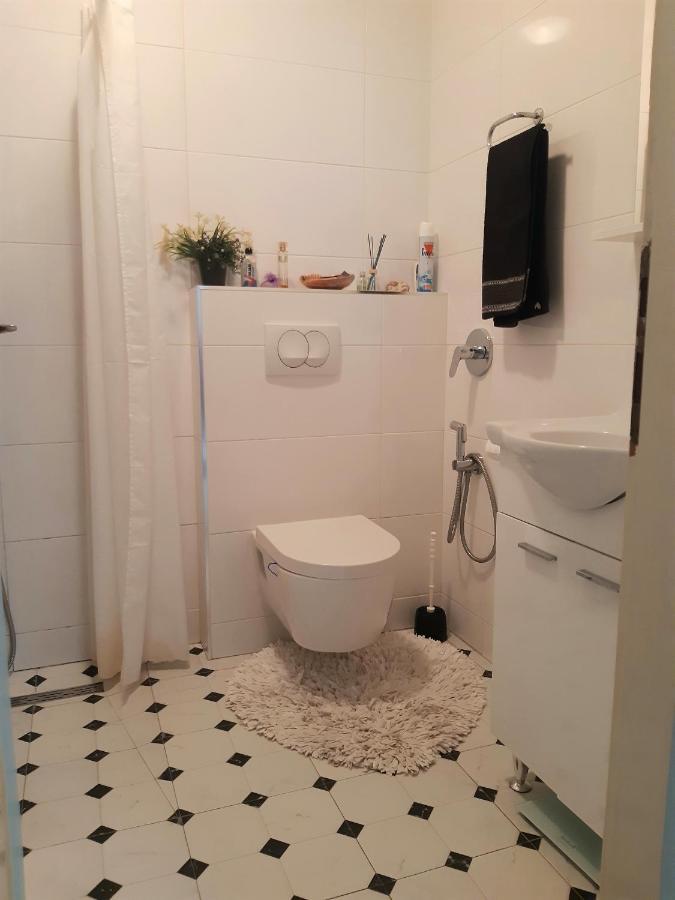 Apartment Argo พูลา ภายนอก รูปภาพ